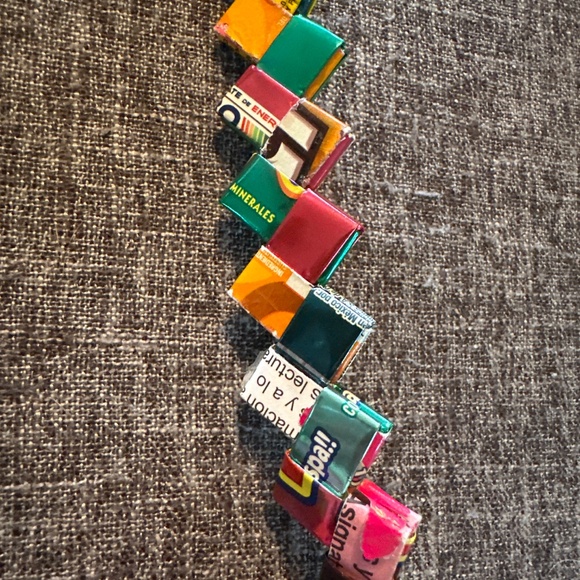 Woven Recycled Bubble Gum Candy Wrapper Multicolored  Purse - Picture 3 of 5